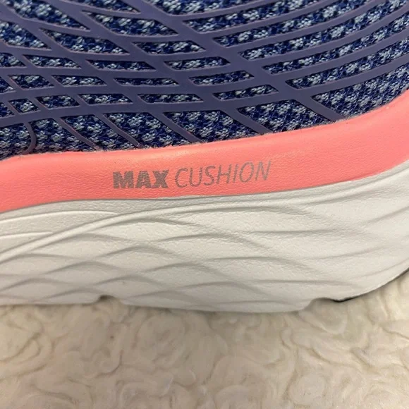 Skechers Womens Go Run Max Cushioning Elite Shoes Sneaker Size 7.5 Blue pink - Picture 12 of 12
